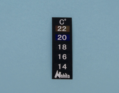 Liquid crystal thermometer, small, 14/22 ºC