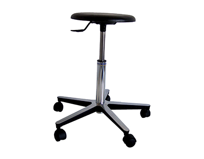 Stool with aluminum foot jack, black seat, 5 wheels