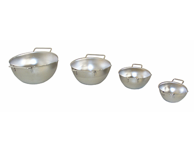 Evaporating dish flat-bottomed with handle stainless steel 250ml