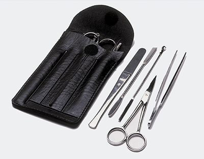 TROUSSE DE POCHE