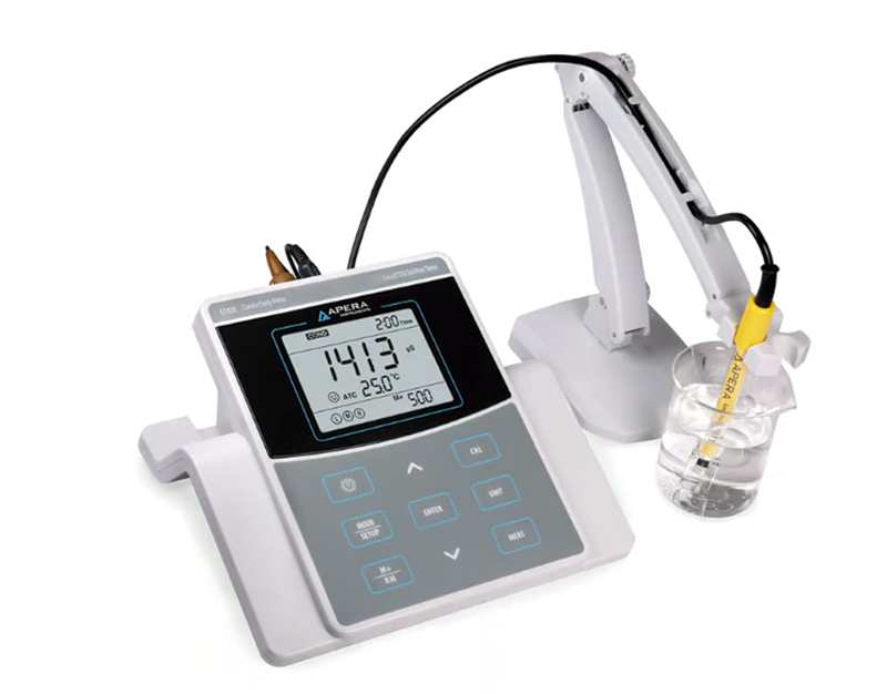 Testeur de conductivité de paillassse EC820