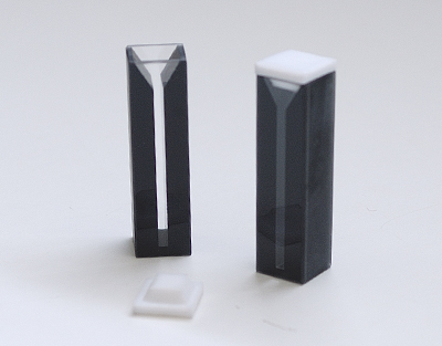 Cubeta vidrio micro con caras negras, 10 mm